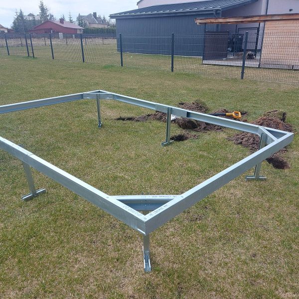 Cinkuoto metalo pamatas 2.5m pločio